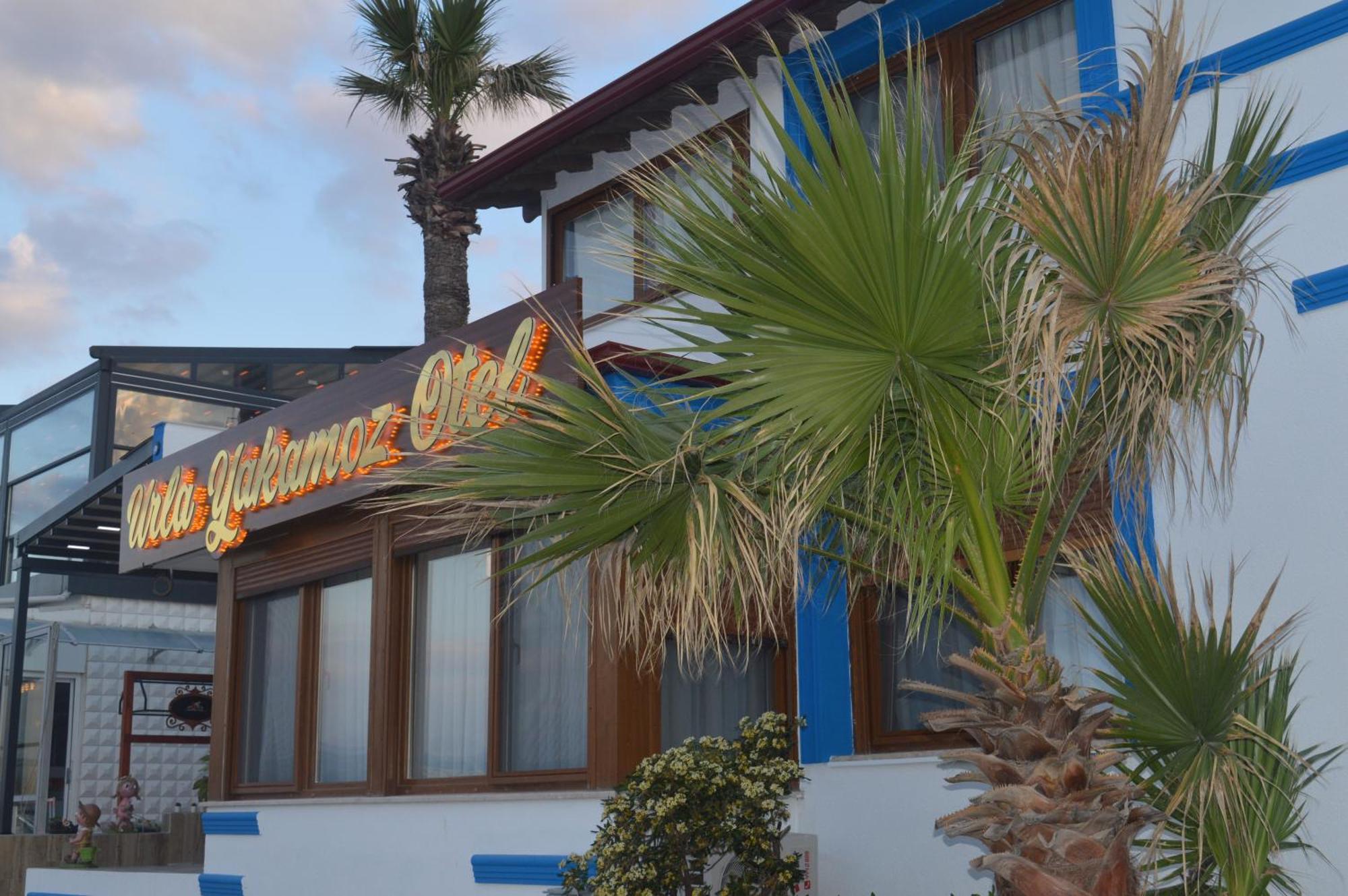 Yakamoz Hotel *